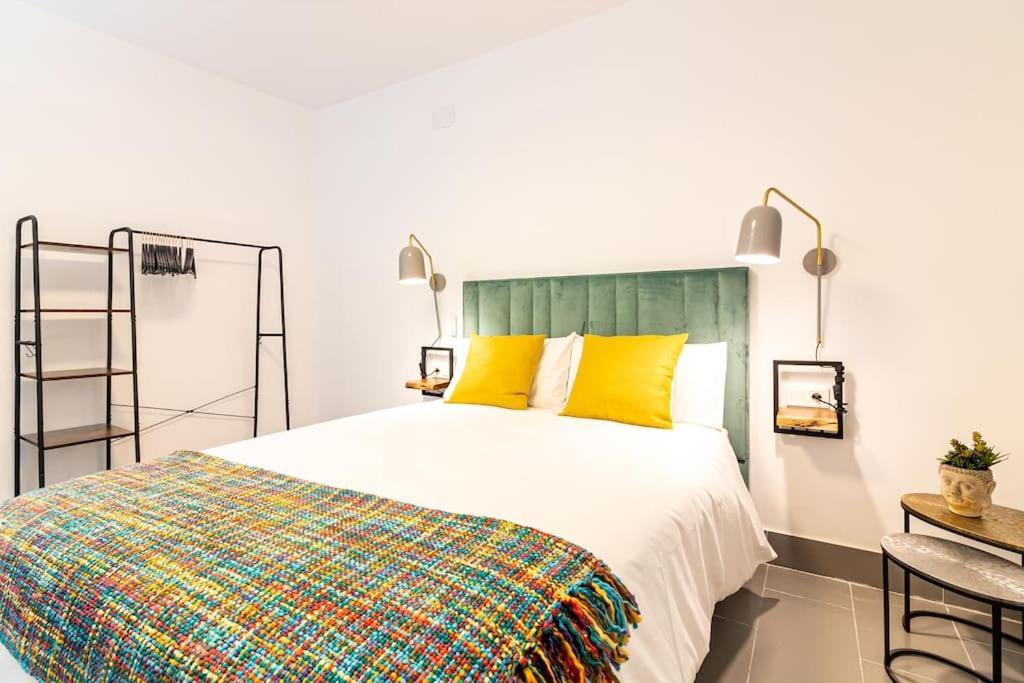 Caramba Freshapartments Malaga Ngoại thất bức ảnh